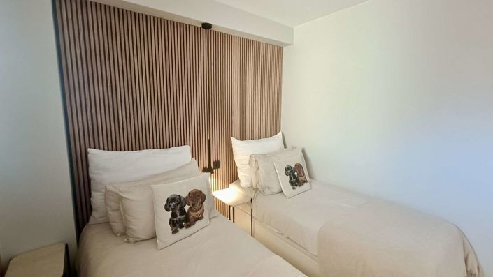 Image No.10-2 Bed Apartment for sale