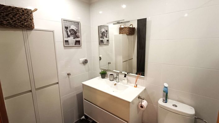 Image No.17-2 Bed Apartment for sale