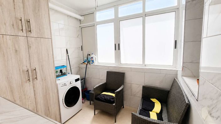 Image No.12-2 Bed Apartment for sale