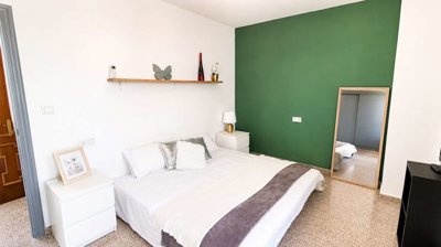 14308recentlyrenovatedapartmentintheheartofal