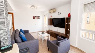 14308recentlyrenovatedapartmentintheheartofal
