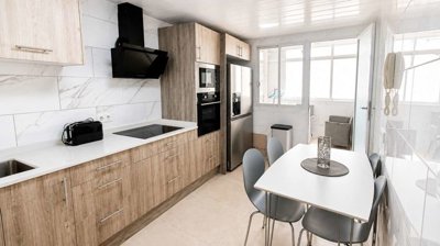 14308recentlyrenovatedapartmentintheheartofal