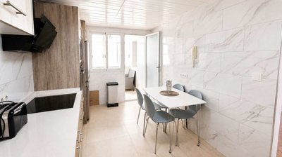 14308recentlyrenovatedapartmentintheheartofal