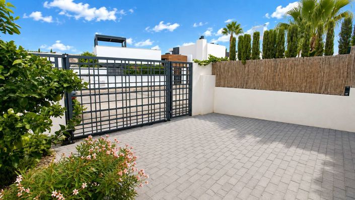 Image No.39-3 Bed Villa for sale