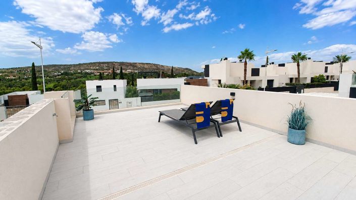 Image No.44-3 Bed Villa for sale
