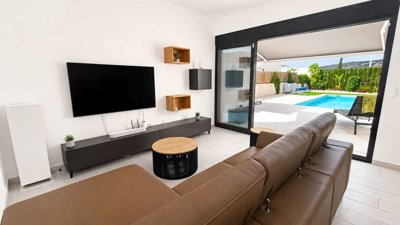 14327moderndetachedvillawithprivatepoolandsol