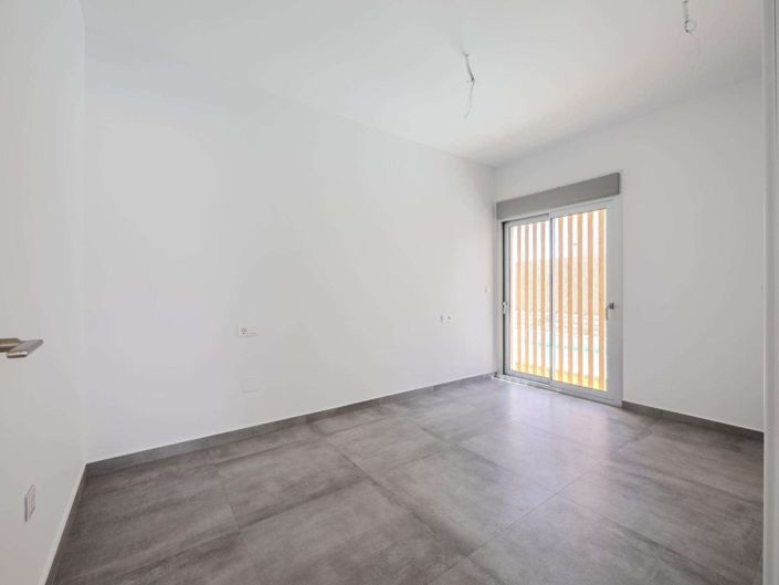 Image No.26-4 Bed Villa for sale