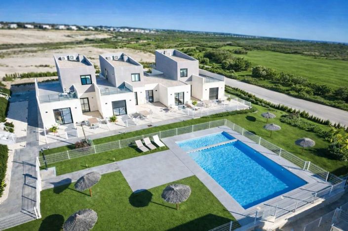 Image No.4-Jumelé de 3 chambres à vendre à Altaona Golf