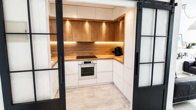 14400stunningrenovatedtownhousewithbeautifulg