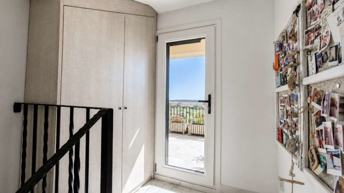 Image No.27-2 Bed Townhouse for sale