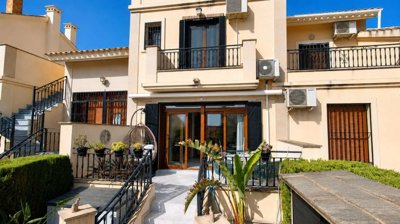 14400stunningrenovatedtownhousewithbeautifulg