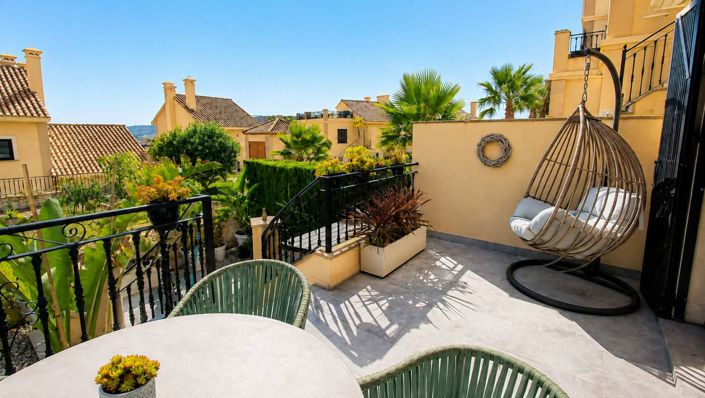 Image No.34-2 Bed Townhouse for sale