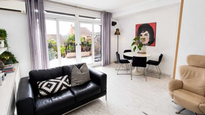 14400stunningrenovatedtownhousewithbeautifulg