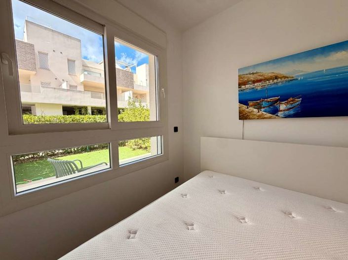 Image No.19-2 Bed Apartment for sale