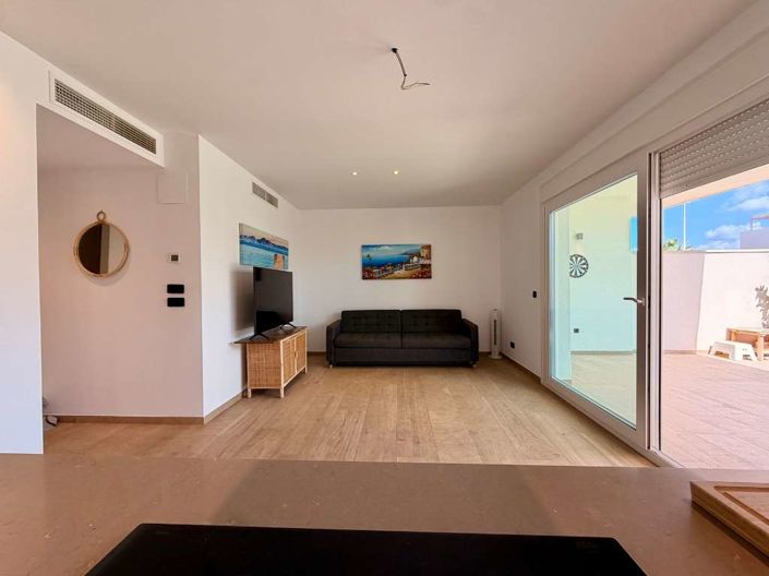 Image No.3-2 Bed Apartment for sale