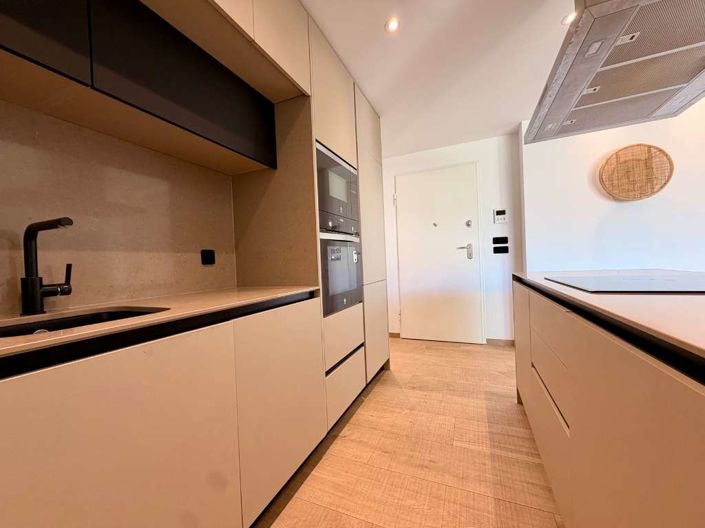 Image No.9-2 Bed Apartment for sale