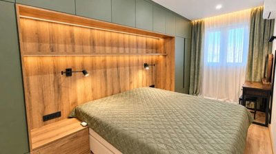 14581immaculatelyrenovatedapartment50mfromthe