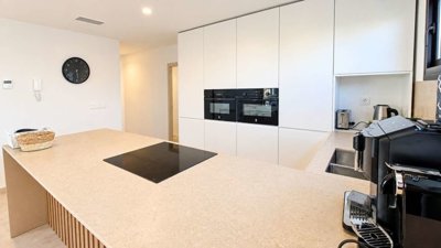 14565phenomenalfrontlinedetachedvillawithpool