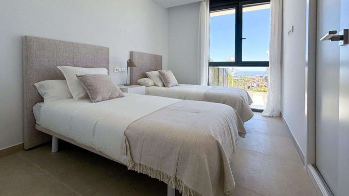 Image No.11-3 Bed Villa for sale