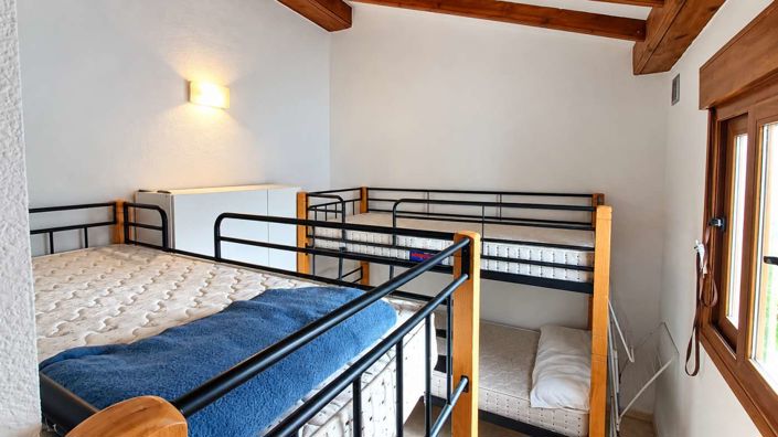 Image No.23-4 Bed Semi-Detached for sale