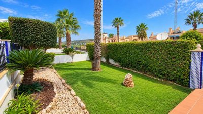 14644rare4bedroomsemidetachedvillawithlargega