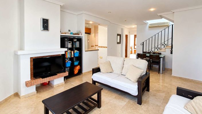 Image No.6-4 Bed Semi-Detached for sale