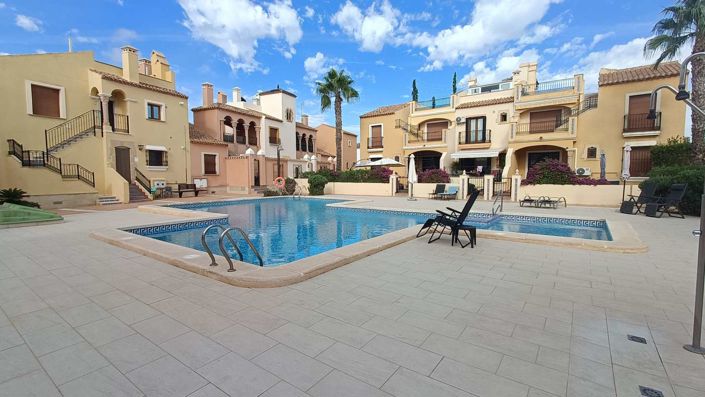 Image No.51-4 Bed Semi-Detached for sale