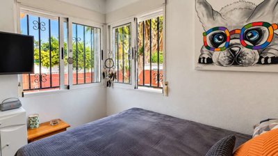 14658renovated2bedgroundfloorapartmentwithpri
