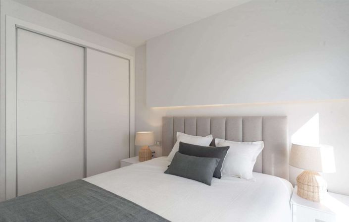 Image No.24-3 Bed Apartment for sale
