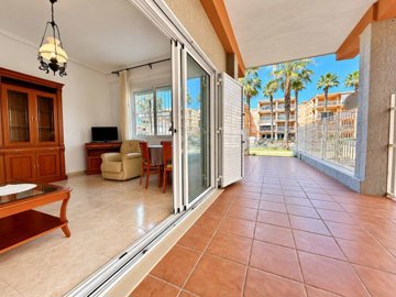 14743spacious3bedroombeachsideapartmentwithpr