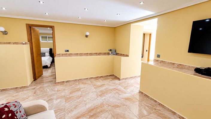 Image No.36-6 Bed Villa for sale