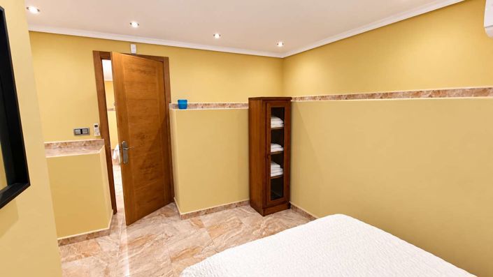 Image No.48-6 Bed Villa for sale