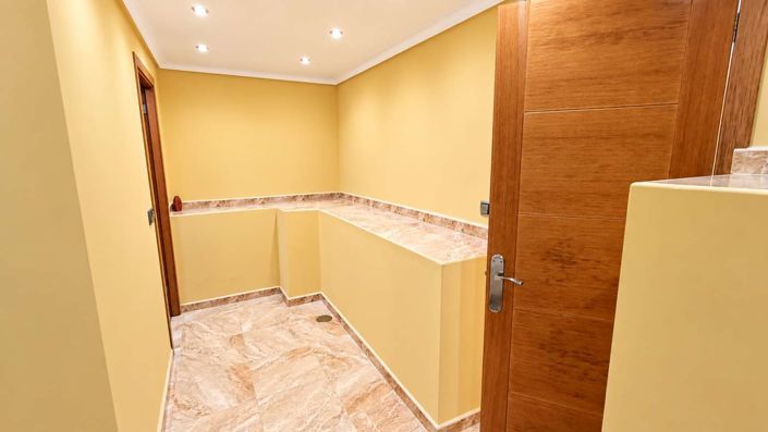 Image No.50-6 Bed Villa for sale