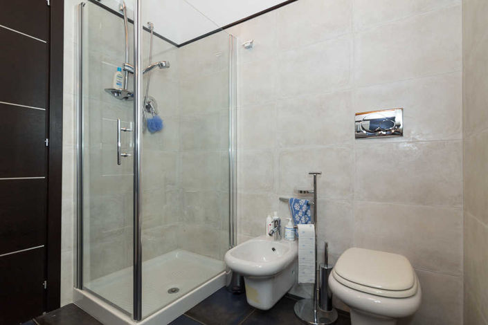 Image No.12-3 Bed Villa for sale