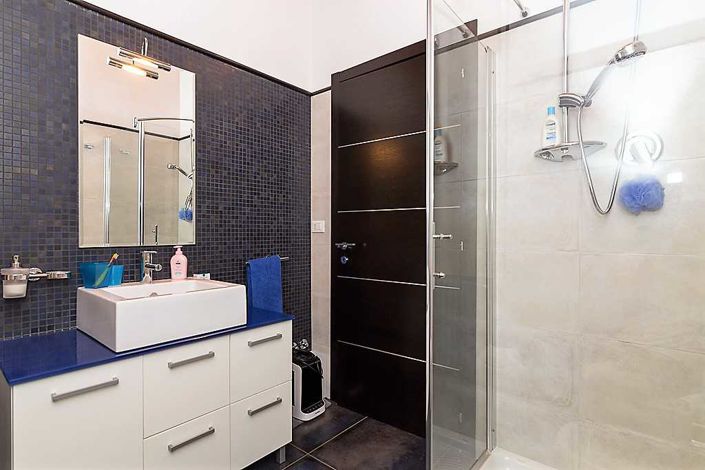 Image No.13-3 Bed Villa for sale