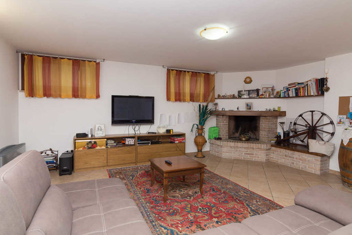 Image No.15-3 Bed Villa for sale