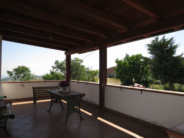 Image No.5-Maison de campagne de 6 chambres à vendre à Cellino Attanasio