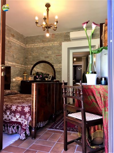 Image No.31-8 Bed Country House for sale