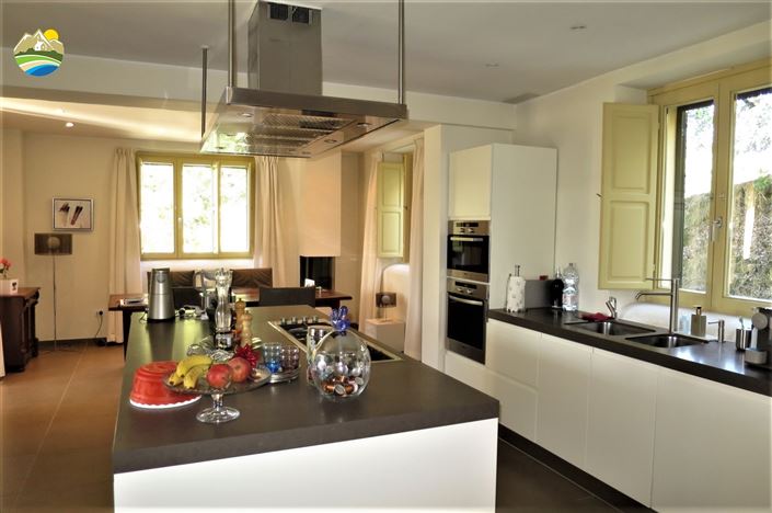 Image No.13-4 Bed Country House for sale