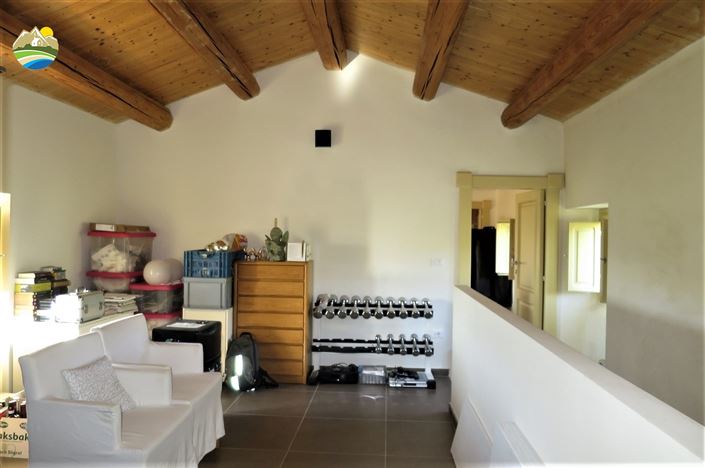 Image No.24-4 Bed Country House for sale