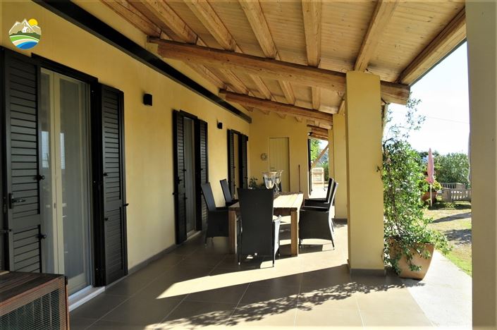 Image No.4-4 Bed Country House for sale