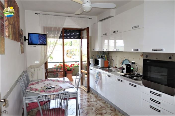 Image No.2-Appartement de 2 chambres à vendre à Castilenti