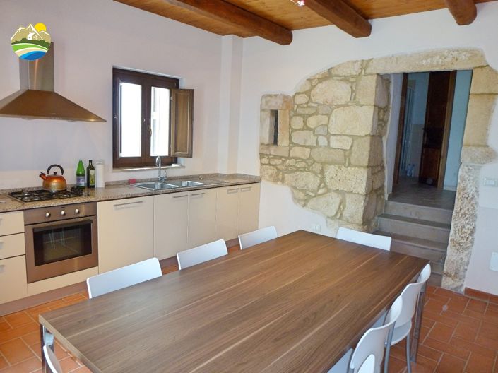 Image No.12-5 Bed Country House for sale