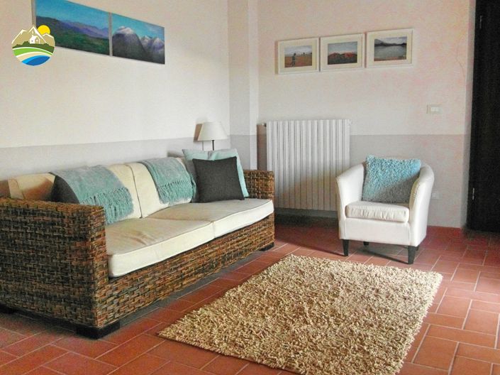 Image No.25-5 Bed Country House for sale