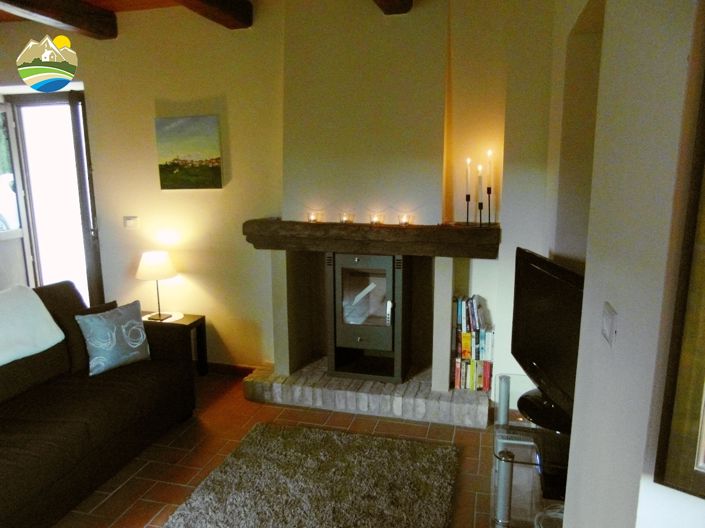 Image No.26-5 Bed Country House for sale