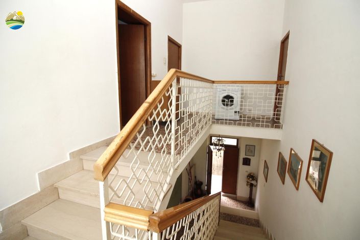 Image No.11-Maison de ville de 6 chambres à vendre à Cellino Attanasio