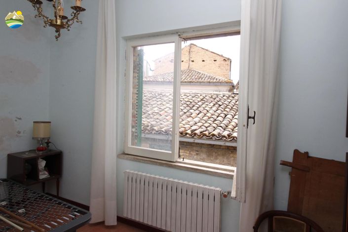 Image No.16-Maison de ville de 6 chambres à vendre à Cellino Attanasio