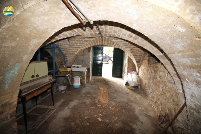 Image No.22-Maison de ville de 6 chambres à vendre à Cellino Attanasio