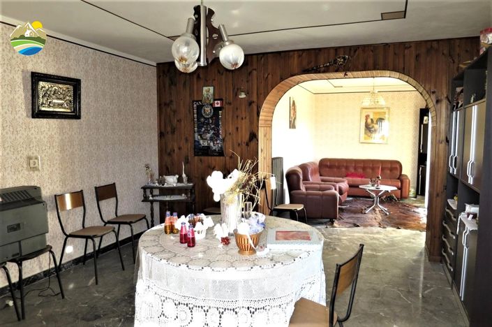 Image No.21-4 Bed Country House for sale