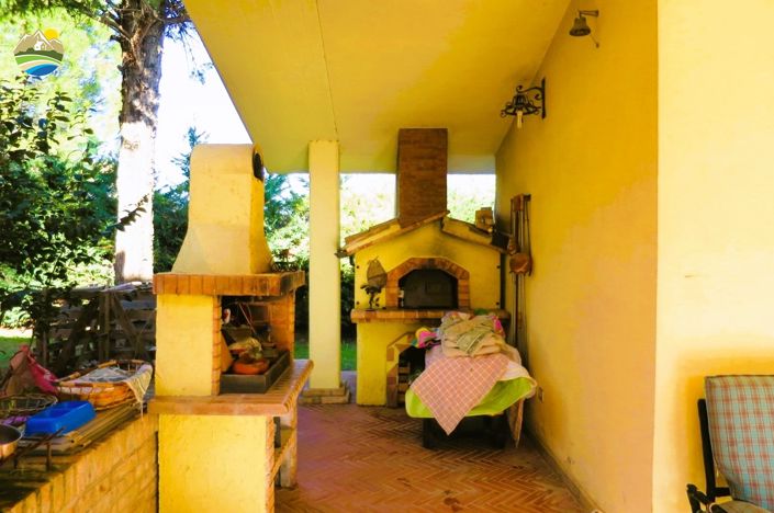 Image No.31-4 Bed Country House for sale